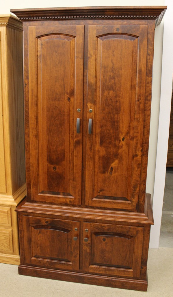 21 Gun Traditional Cabinet in Rustic Cherry