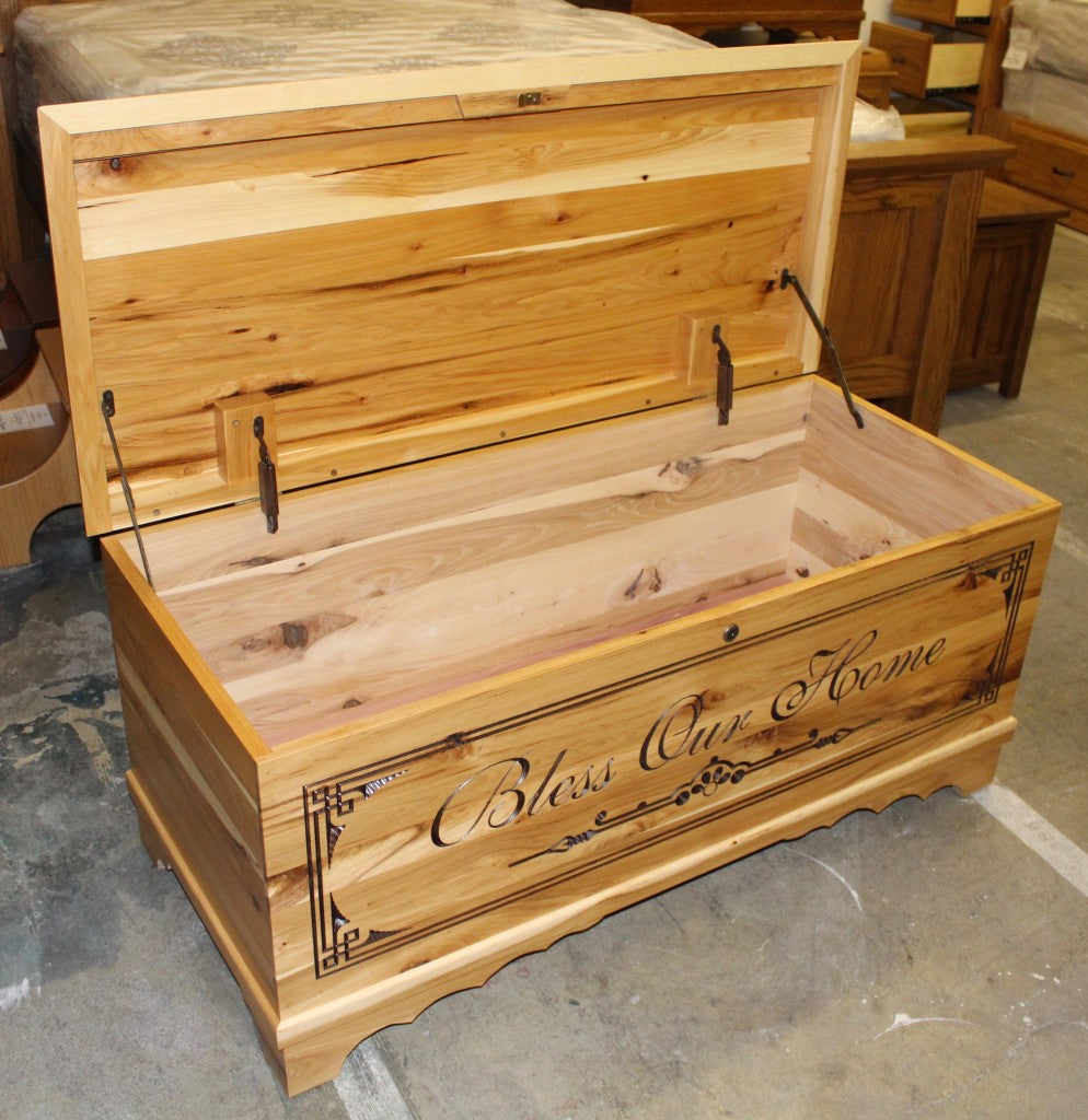 Standard Size Waterfall Blanket Chest with Two-Tone Engraving