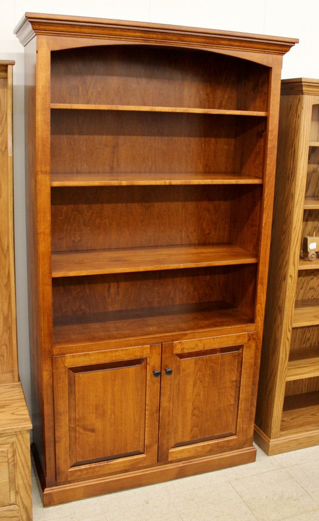 6 1/2′ Deluxe Traditional Bookcase with Doors [43 1/2″ Wide]