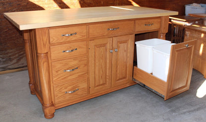 Three-Bay Turned Leg Island