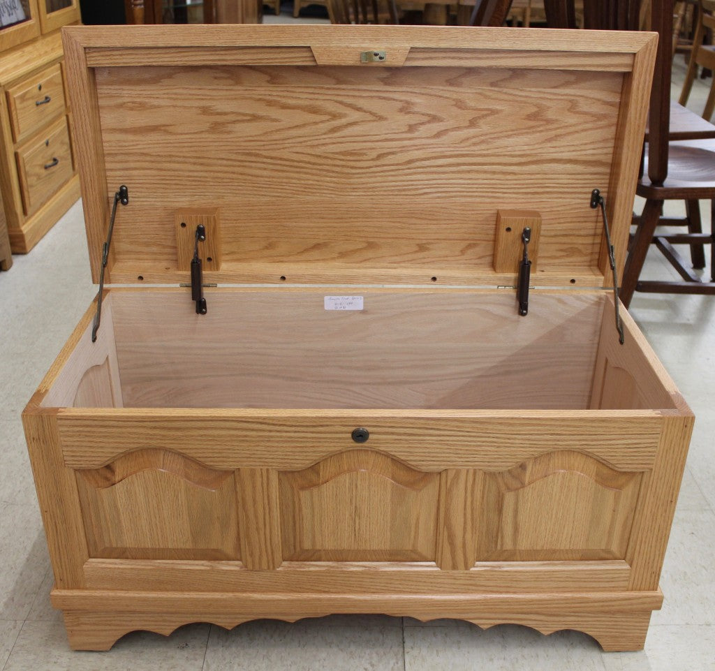 Small Cathedral Raised Panel Blanket Chest