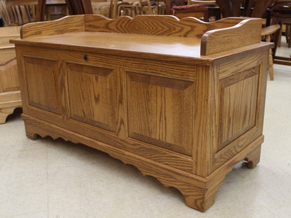 Medium Square Raised Panel Blanket Chest with Seat Rail