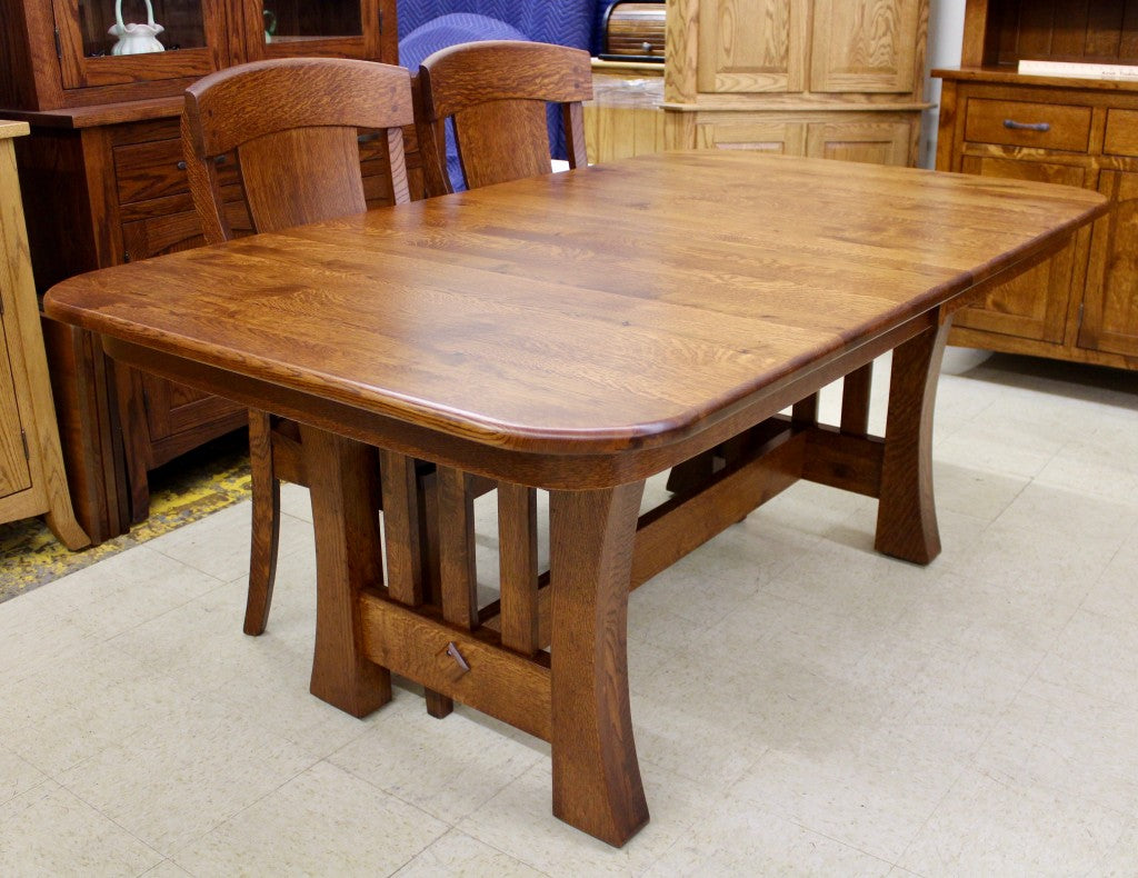 Curved Mission Table