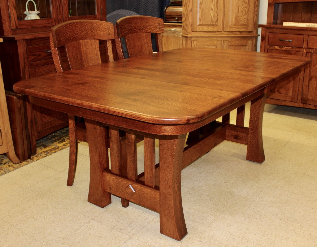 Curved Mission Table