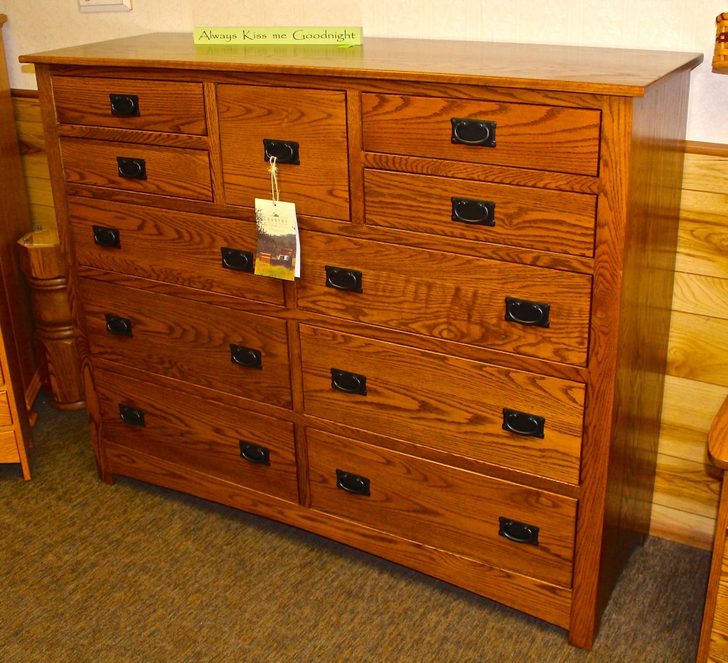 Lancaster Mission Mule Chest