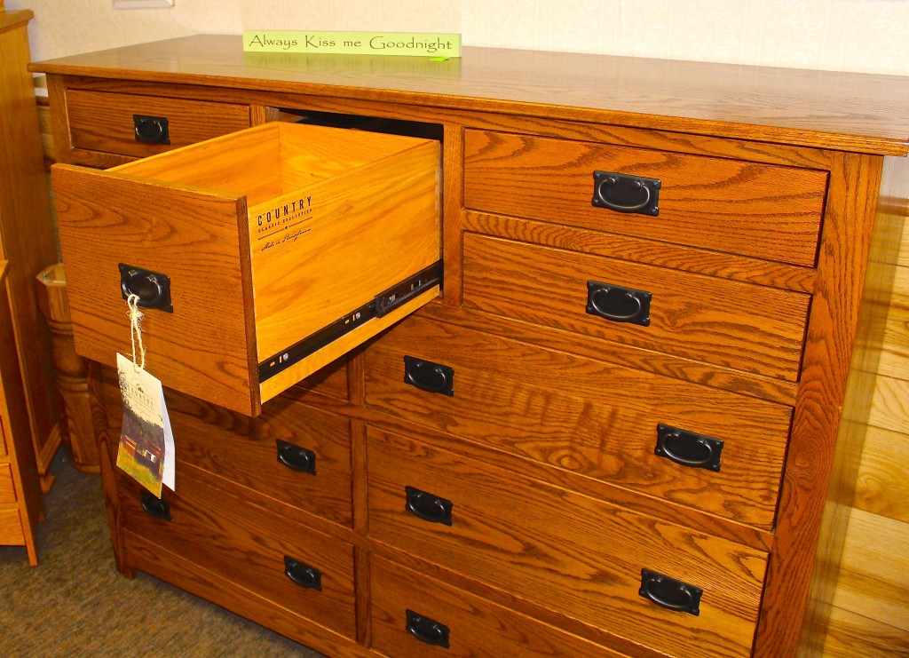 Lancaster Mission Mule Chest