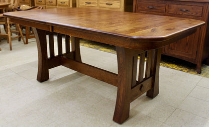 Curved Mission Table