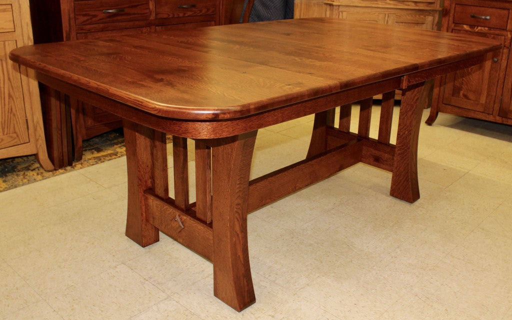 Curved Mission Table