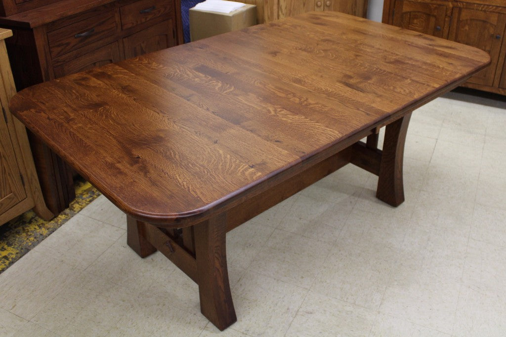 Curved Mission Table