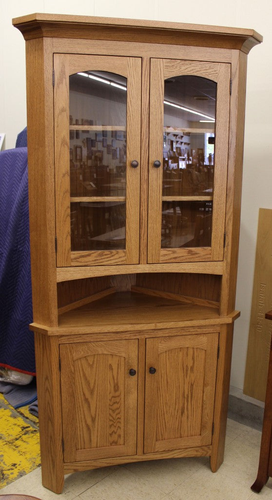 30" Vienna Corner Hutch with Three Pane Glass Doors