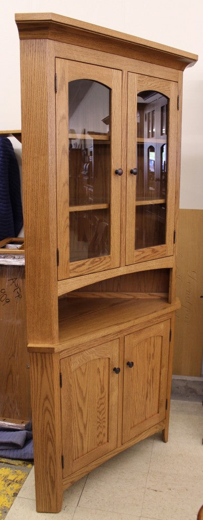 30" Vienna Corner Hutch with Three Pane Glass Doors