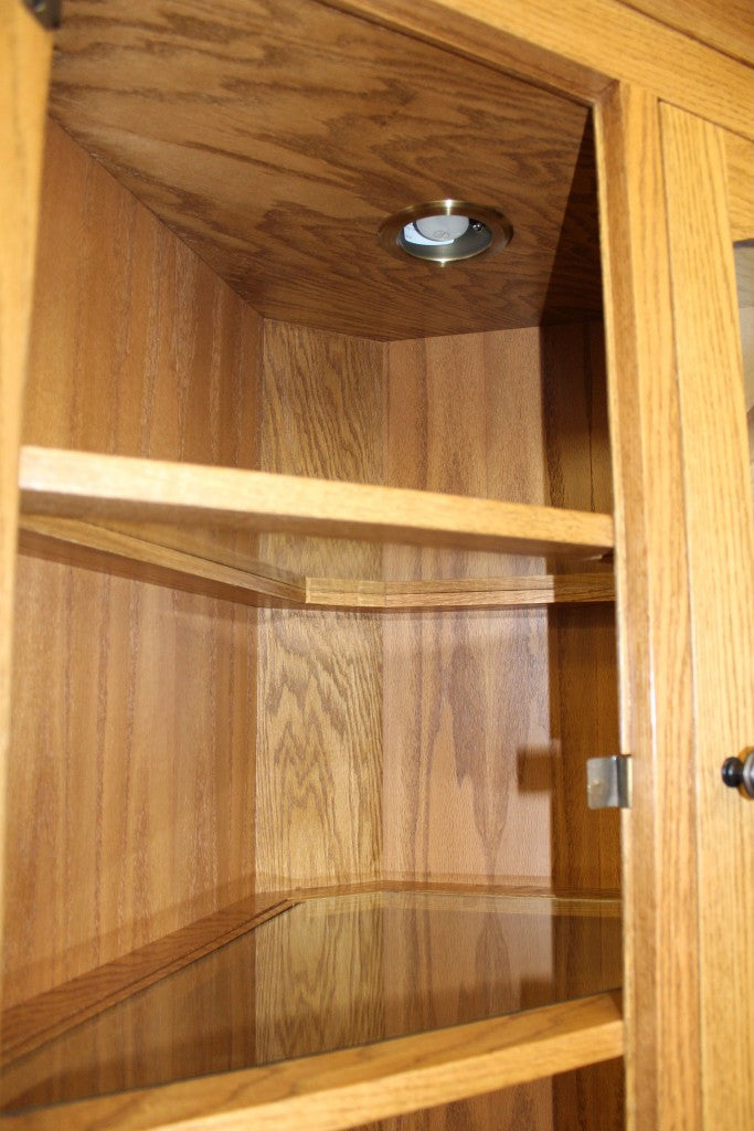 30" Vienna Corner Hutch with Three Pane Glass Doors