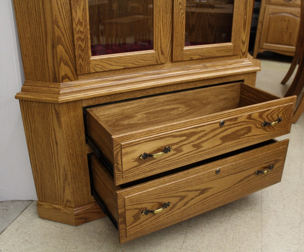 17 Gun Traditional Corner Cabinet