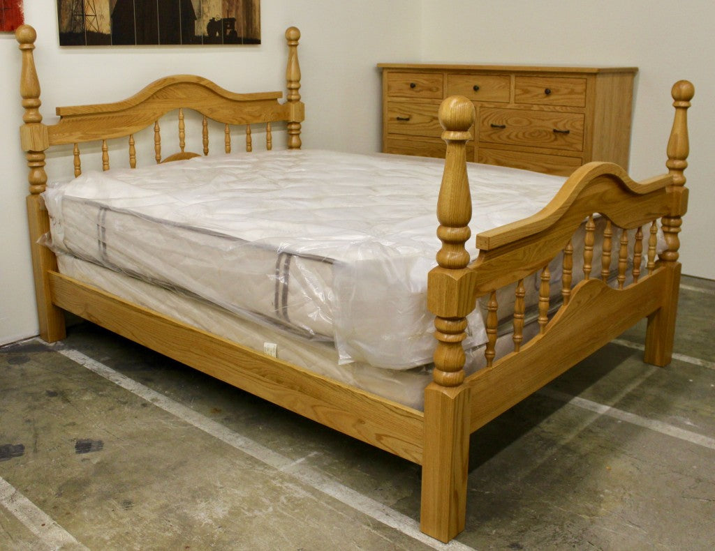 Crown Spindle Bed