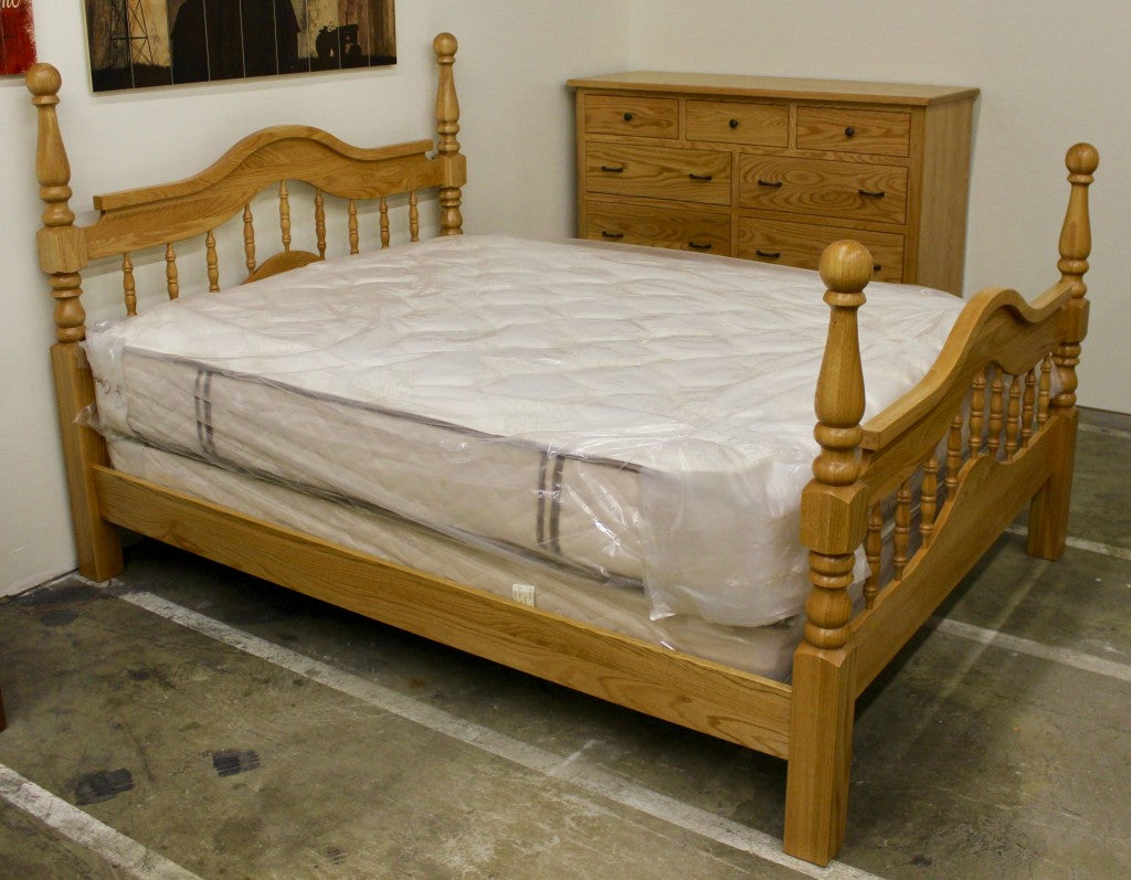 Crown Spindle Bed