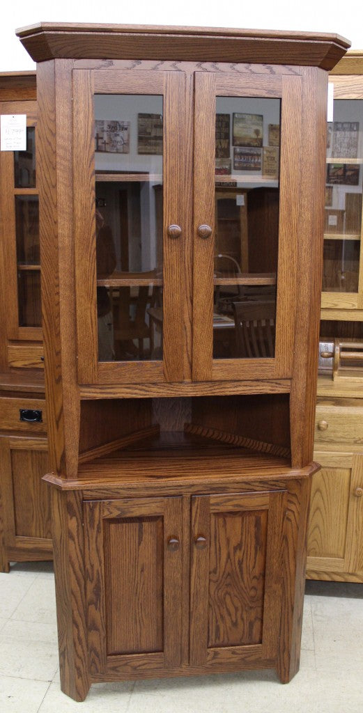 26″ Corner Shaker Hutch