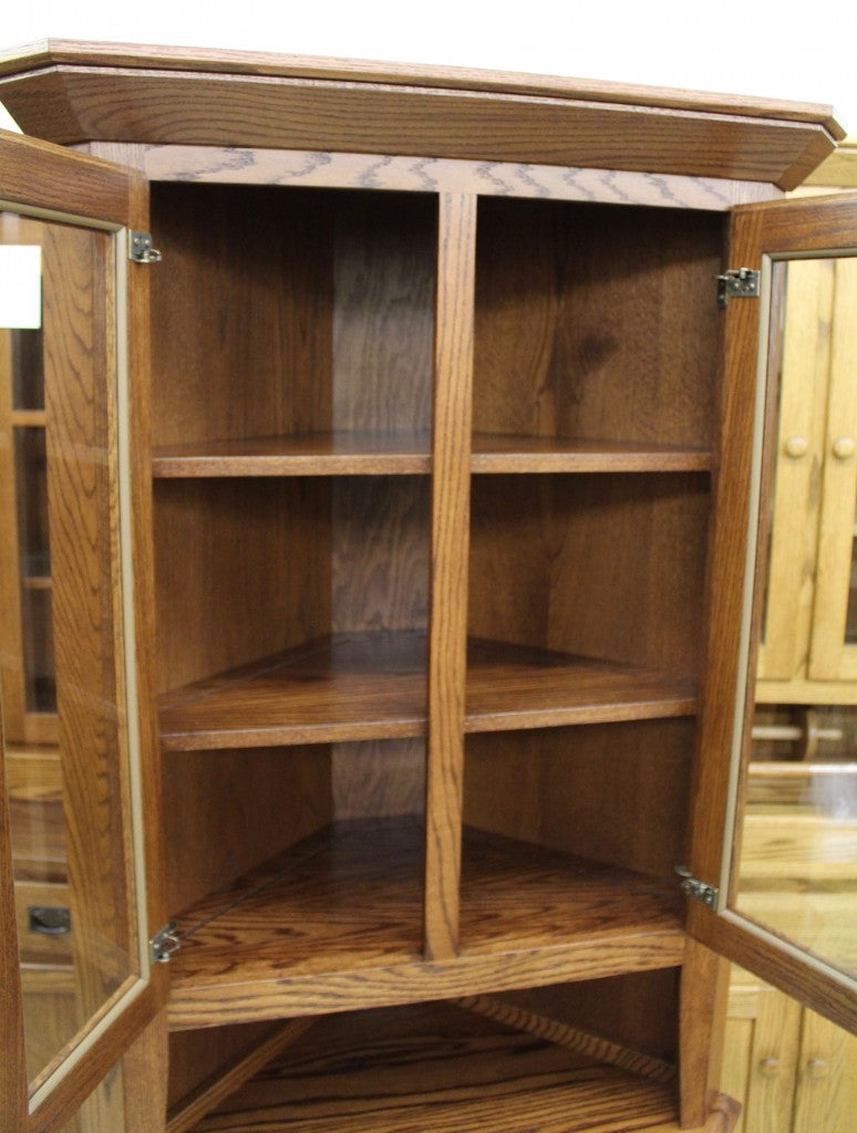 26″ Corner Shaker Hutch