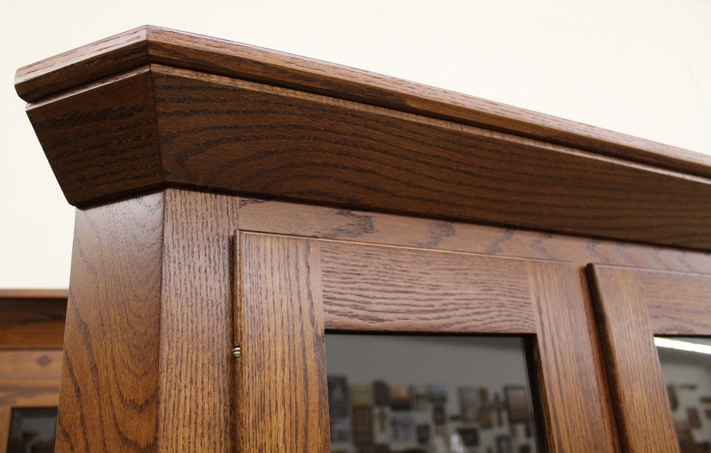 26″ Corner Shaker Hutch