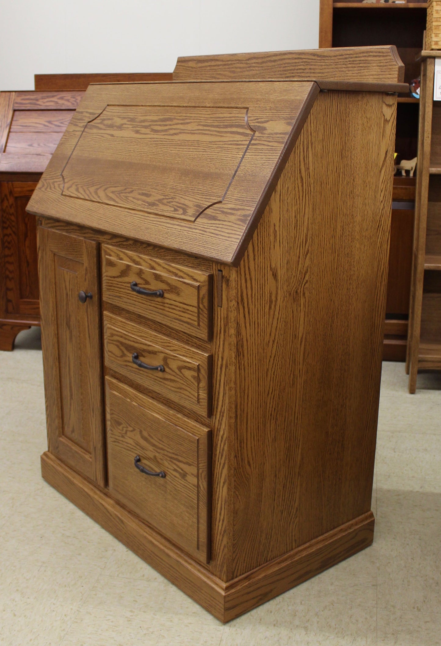 Traditional Deluxe Small Secretary Desk 