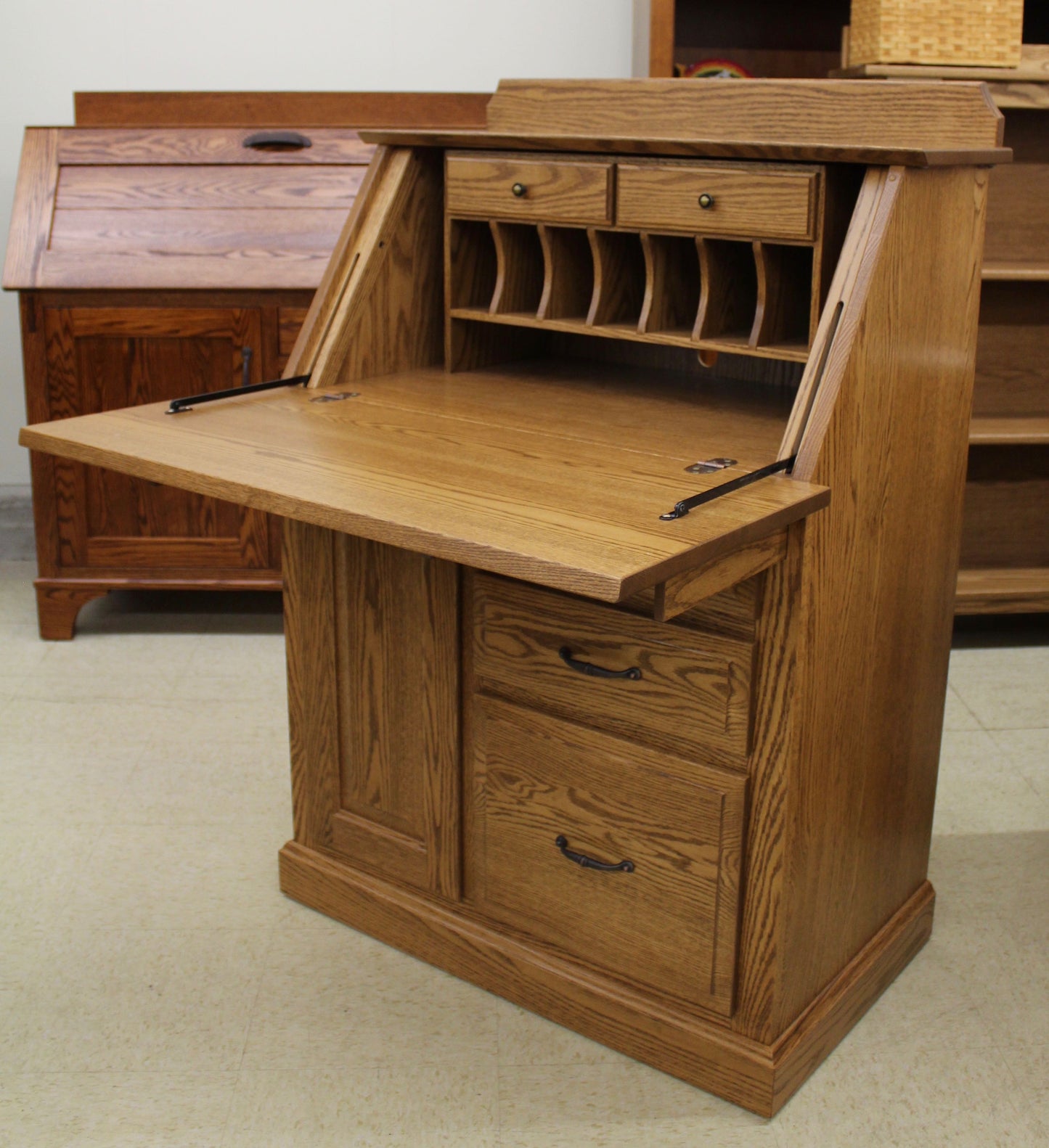 Traditional Deluxe Small Secretary Desk 