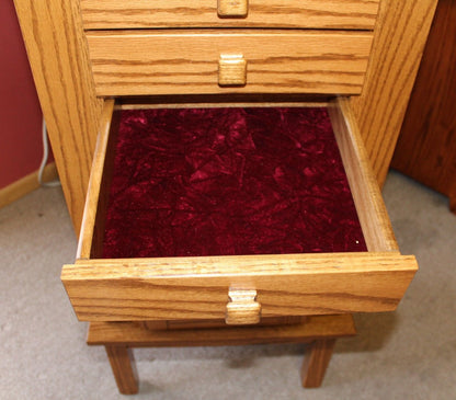 Shaker Jewelry Armoire With Door