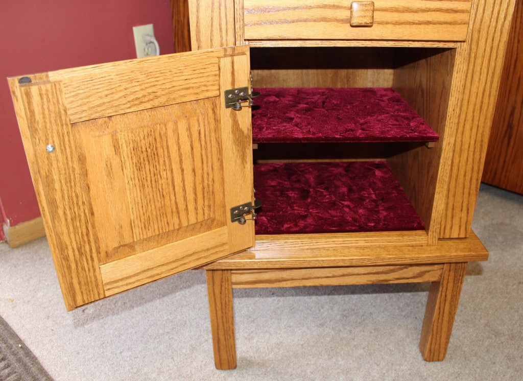 Shaker Jewelry Armoire With Door