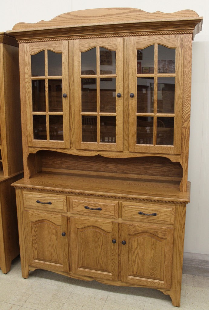 3-Door Country Hutch with Rope Twist Molding