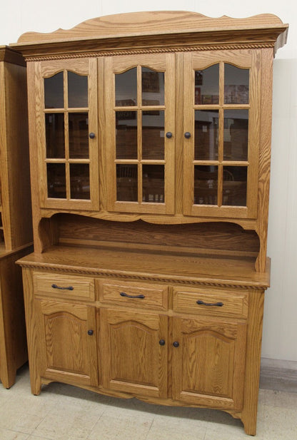 3-Door Country Hutch with Rope Twist Molding