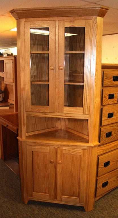 26″ Corner Shaker Hutch