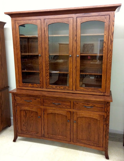 Vienna 3-Door China Hutch