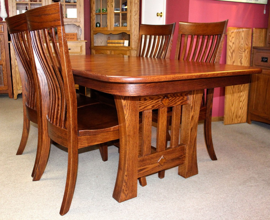 Curved Mission Table