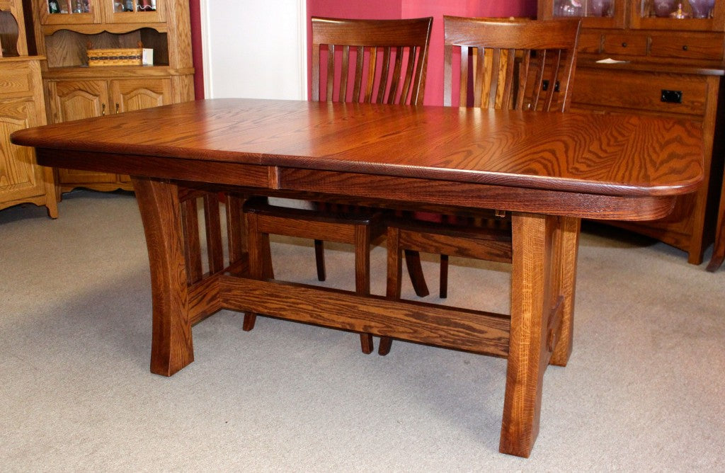 Curved Mission Table