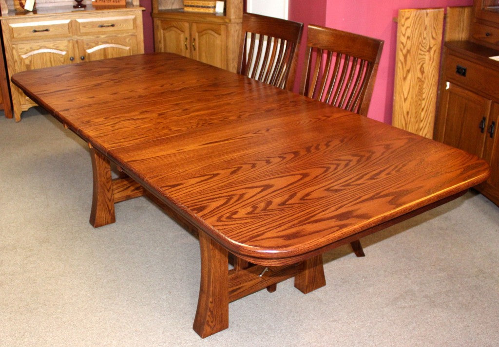 Curved Mission Table