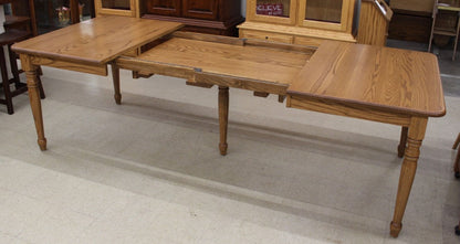 42″ x 60″ Turned Leg Table