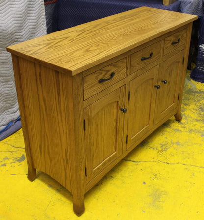 Vienna 52" Server