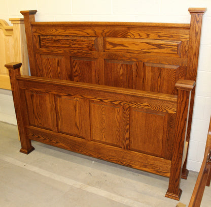 Country Panel Bed