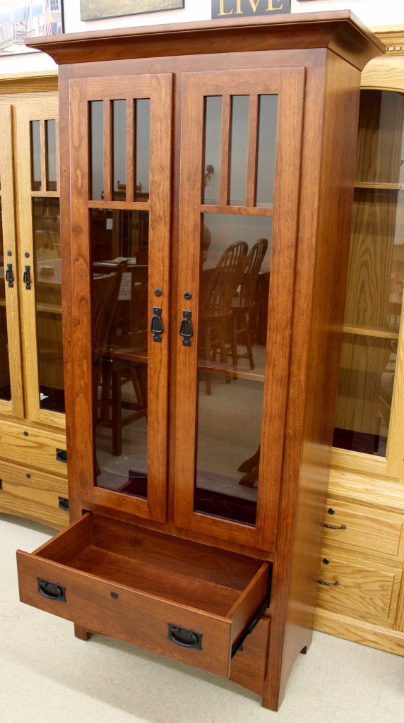 8 Gun Mission Cabinet