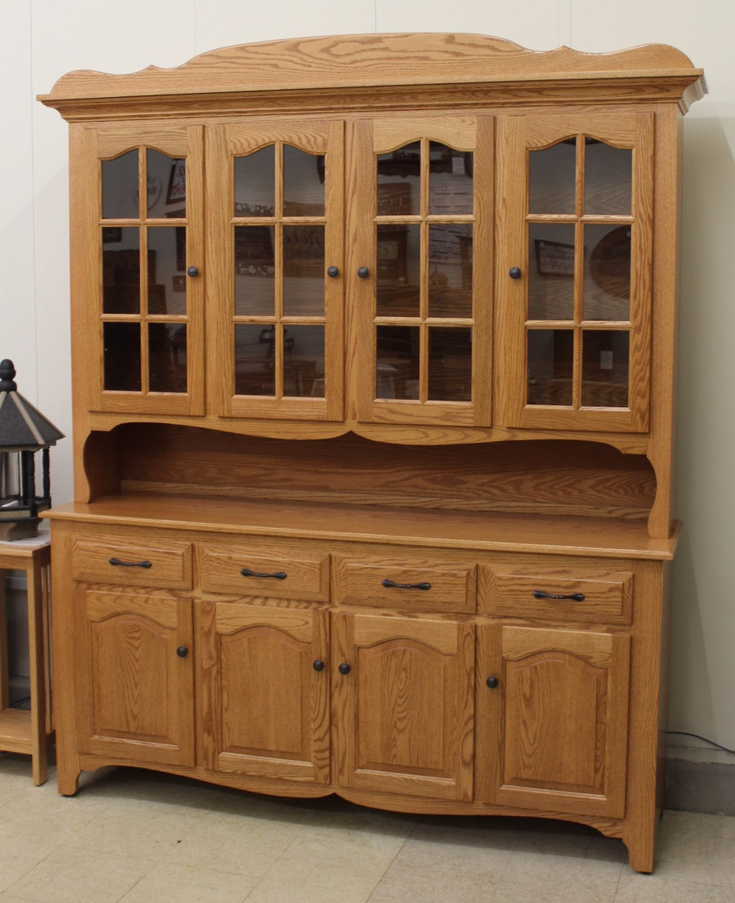 4-Door Country Hutch