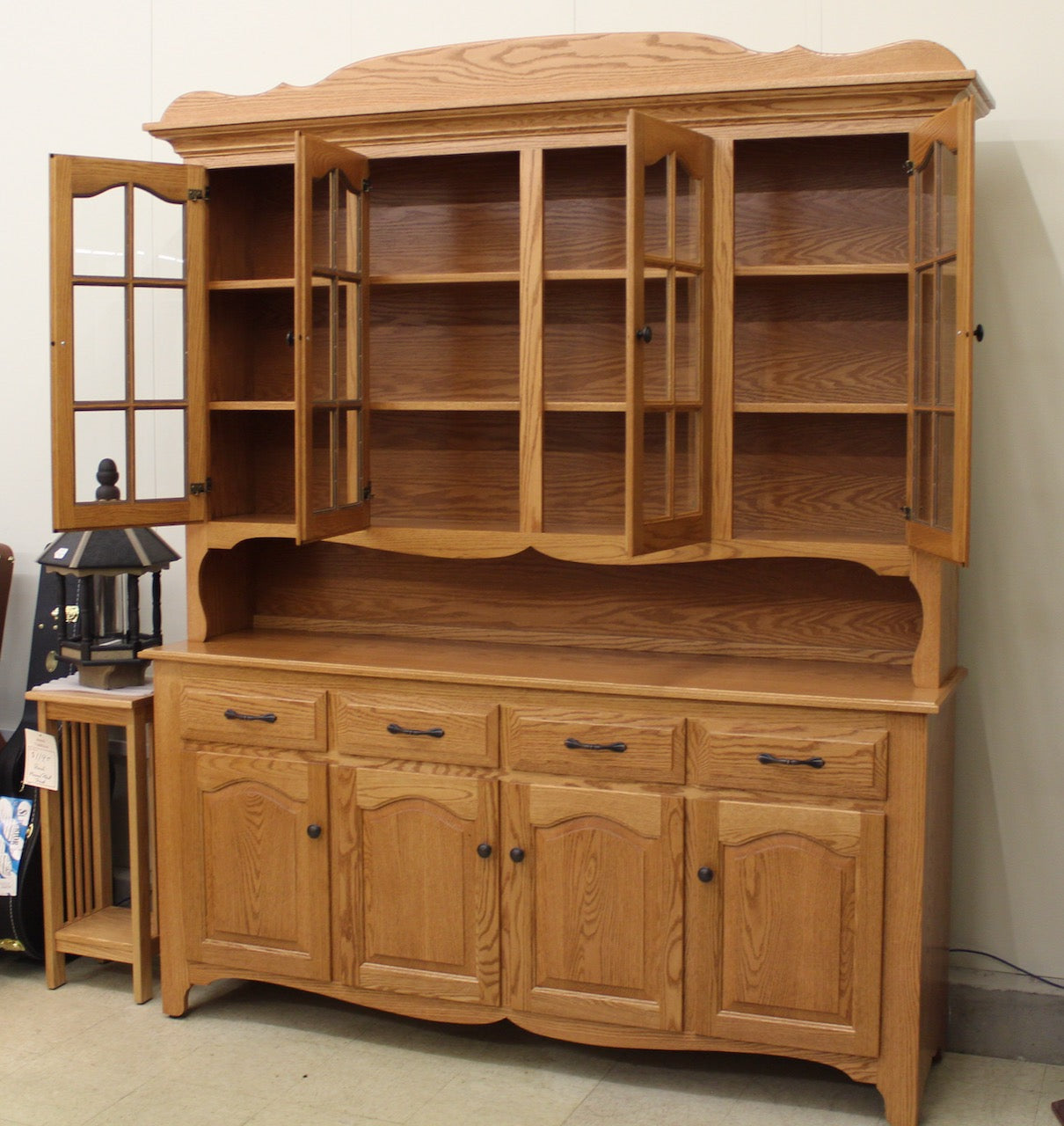 4-Door Country Hutch