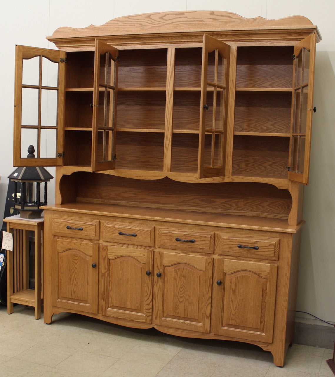 4-Door Country Hutch