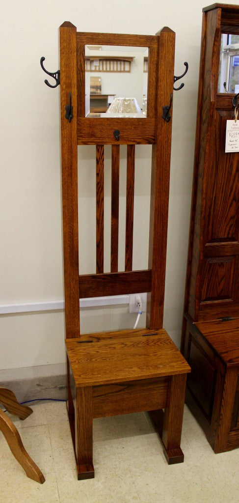 Personal Hall Seat