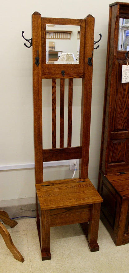 Personal Hall Seat
