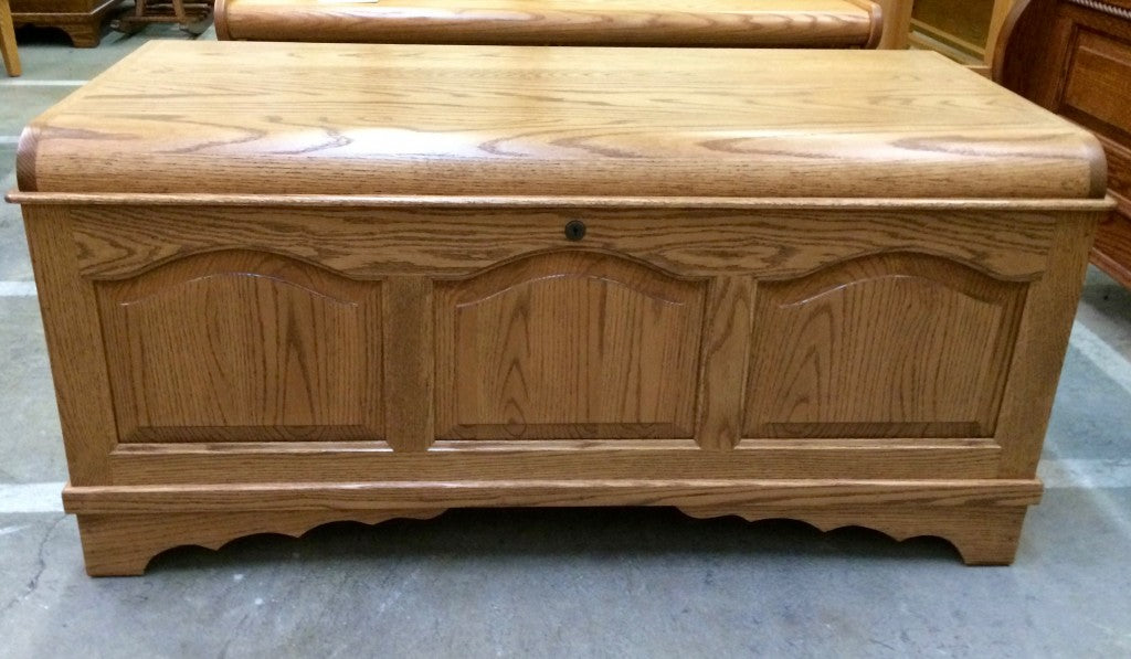 Cathedral Raised Panel Blanket Chest