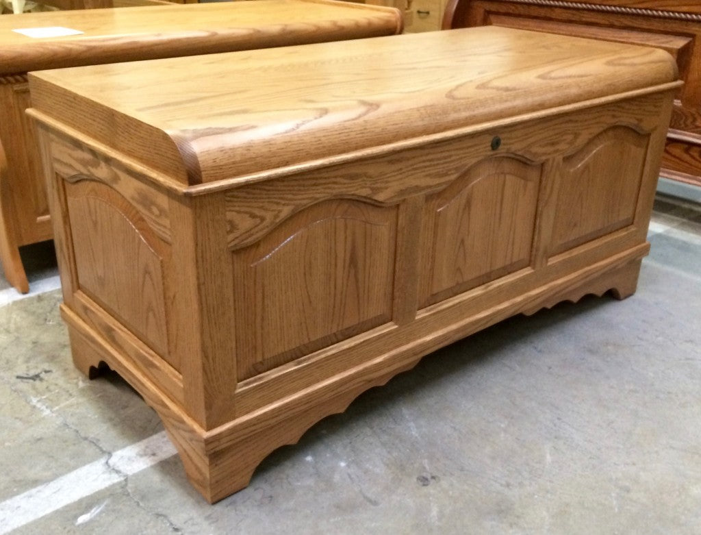Cathedral Raised Panel Blanket Chest