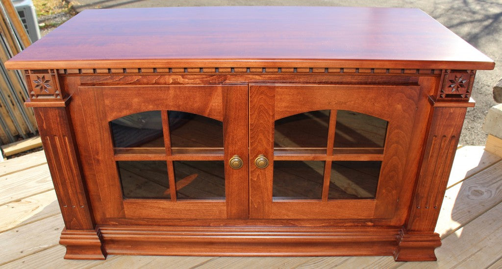 40" Deluxe Low TV Stand