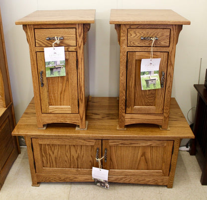 Mission 1-Door Chair Side Table