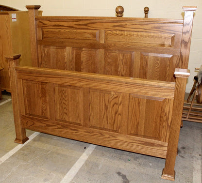 Country Panel Bed
