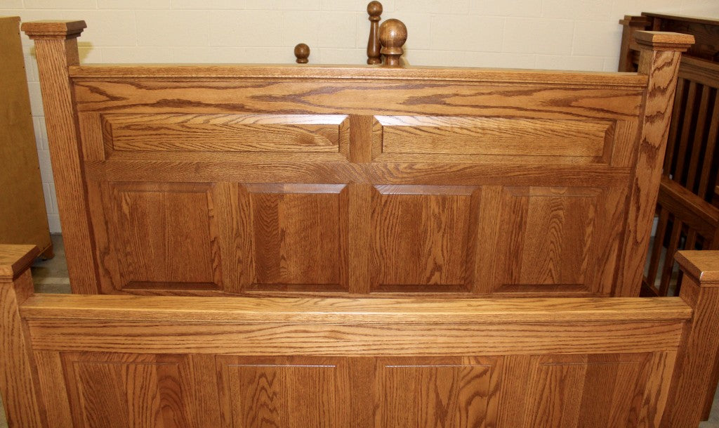 Country Panel Bed