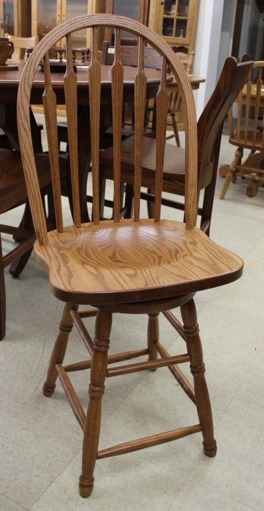24″ Arrow Back Stool