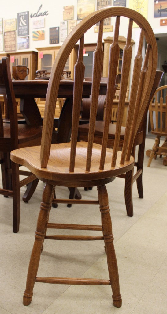 24″ Arrow Back Stool